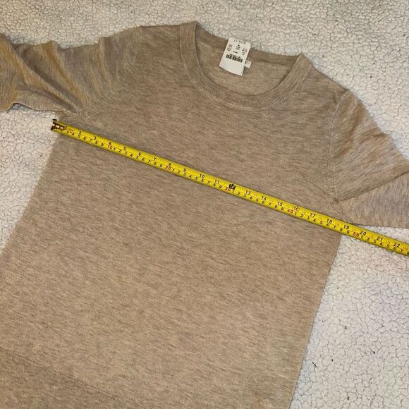J. Crew Medium Merino Wool Blend Tan Womens Crew Womens Sweater Elbow Detail NWT - Picture 6 of 9